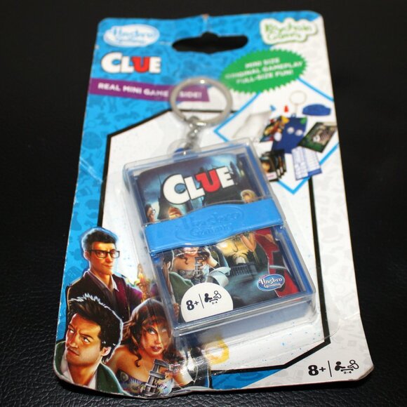 3/$55❤️sealed Hasbro Gaming Keychain Games CLUE Real Mini Size Board Game Inside - Picture 2 of 4